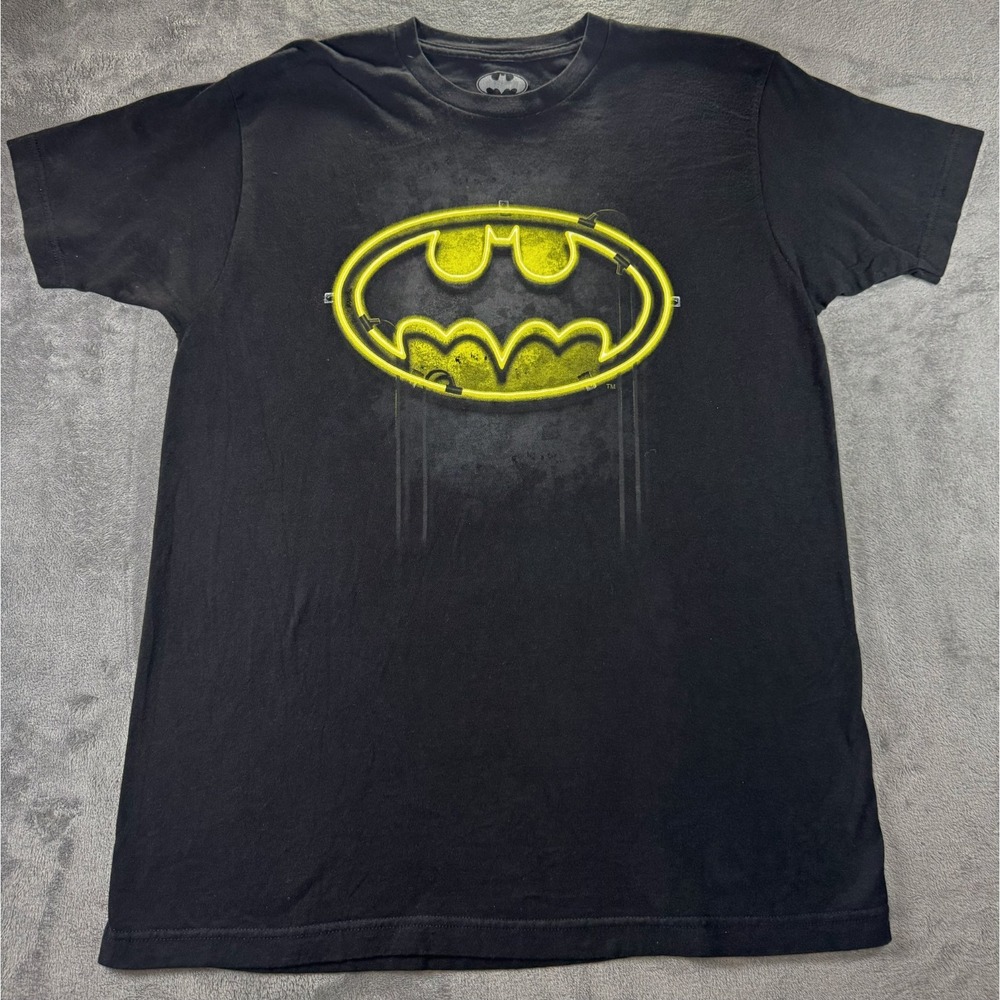 Batman DC Comics 2021 Neon Sign Logo Graphic T Shirt Black Cotton Mens‎ Large
